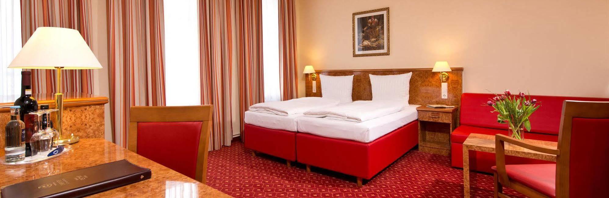Hotel & Apartments Zarenhof Berlin Mitte מראה חיצוני תמונה